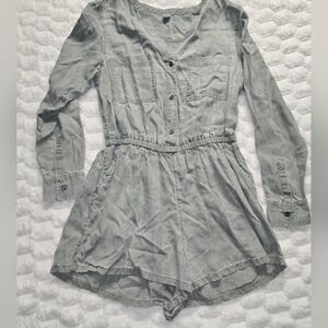 Old Navy Long Sleeve Romper Size S